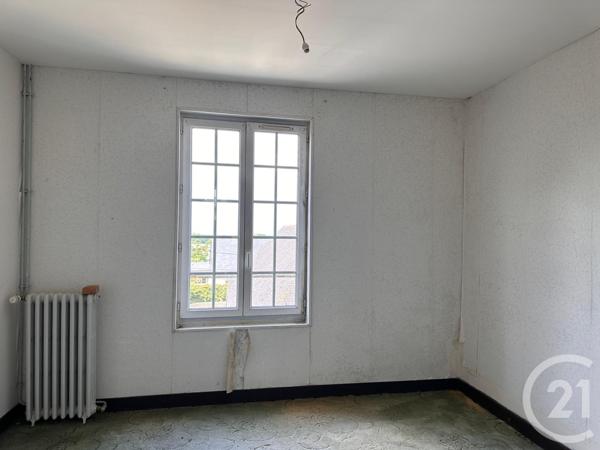 Immeuble à vendre  1100 m2 ST PIERRE EGLISE - 50