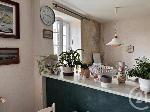 Immeuble à vendre  1100 m2 ST PIERRE EGLISE - 50