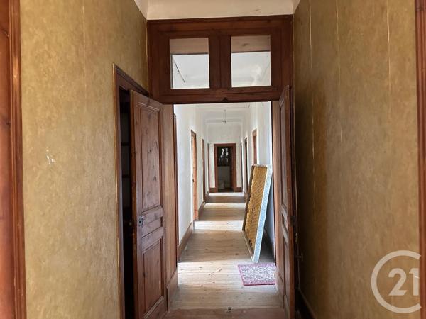 Immeuble à vendre  1100 m2 ST PIERRE EGLISE - 50