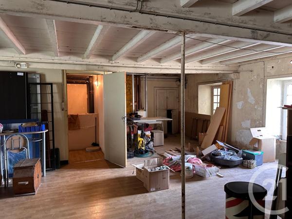 Immeuble à vendre  1100 m2 ST PIERRE EGLISE - 50