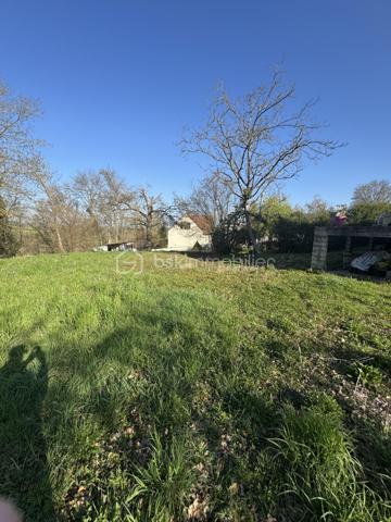 Terrain de 1 019 m²