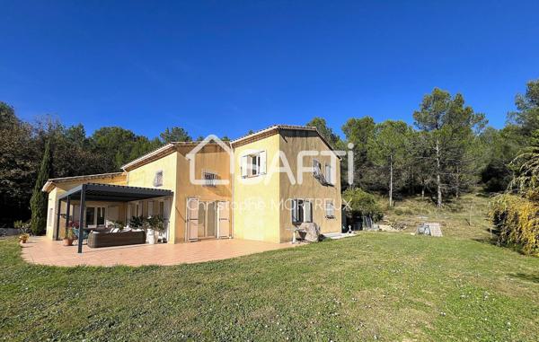 maison provencale de 245 m² sur un terrain de 7000m²