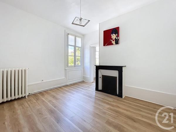 Immeuble à vendre  382 m2 COMPIEGNE - 60