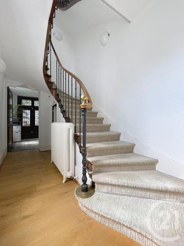 Immeuble à vendre  382 m2 COMPIEGNE - 60