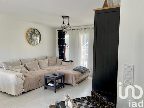 Maison à vendre 5 pièces 132 m² Nieuil-l'Espoir