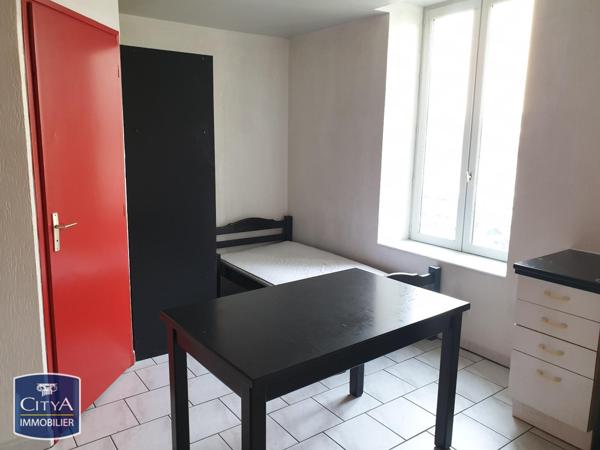 Location appartement Chalon-sur-Saône (71100) 1 pièce 18.15m²