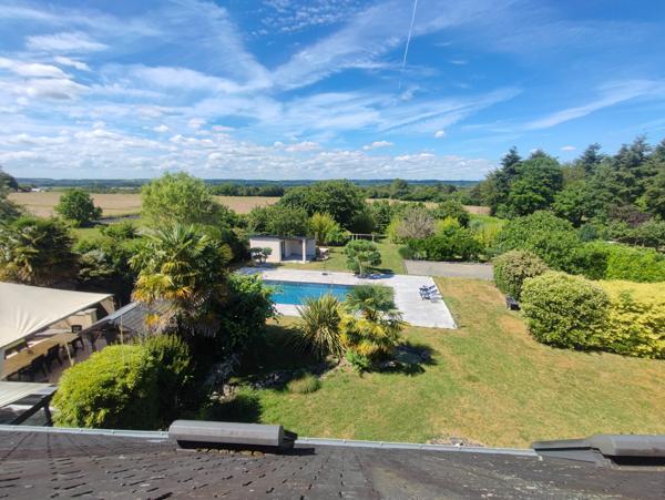 À vendre - Maison bourgeoise, 7 pièces située à Amboise (37400)