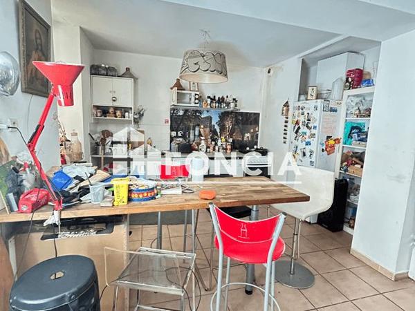 À vendre Appartement 4 pièces 83 m² - Marseille 13002