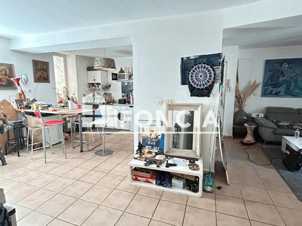 À vendre Appartement 4 pièces 83 m² - Marseille 13002