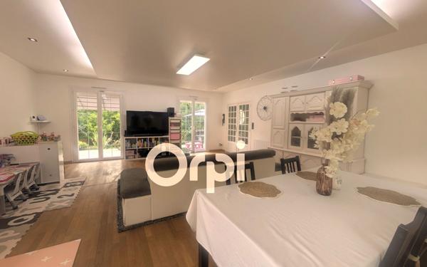 Maison à vendre    4 pièces • 190 m2 Villers-Cotterêts