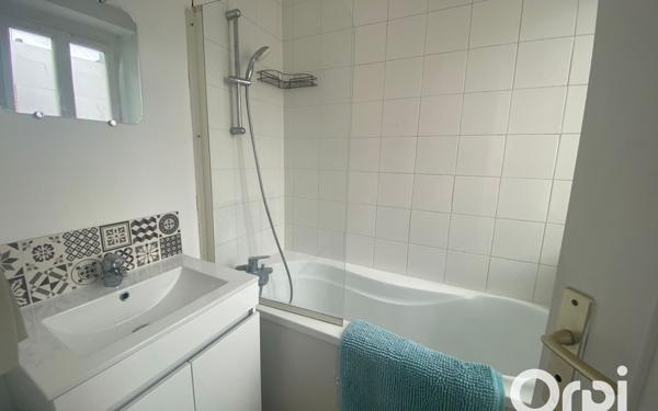 Appartement à louer    2 pièces • 24 m2 Calais