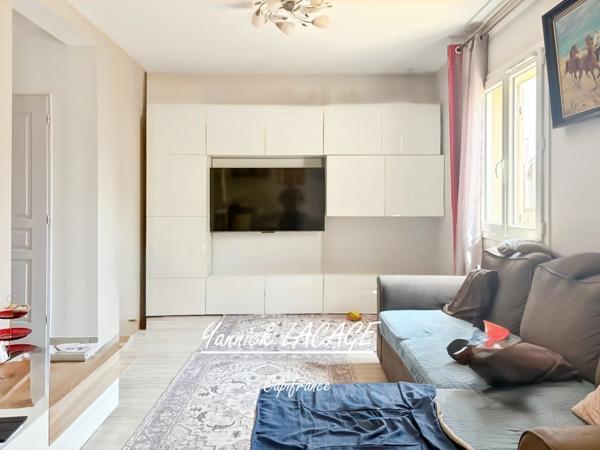 Maison récente de 89m2, familiale et tout confort à Saint-Mitre (13013), avec jardin, garage, piscine hors sol et prestations modernes, à deux pas des écoles et transports !