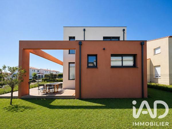 Maison à vendre 4 pièces 139 m² Villelongue-de-la-Salanque
