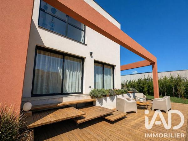 Maison à vendre 4 pièces 139 m² Villelongue-de-la-Salanque
