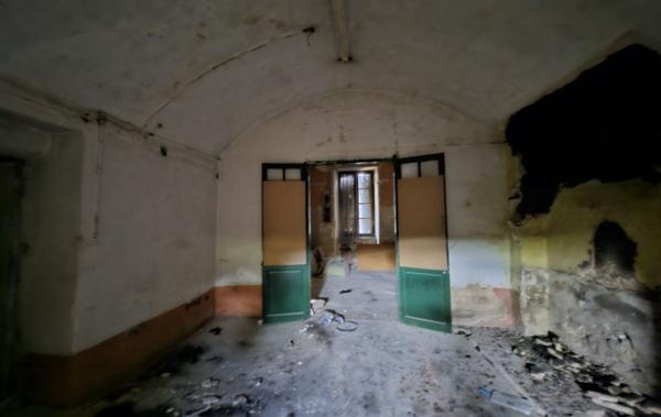 Vente Studio à rénover à rénover Bagnols-sur-ceze   