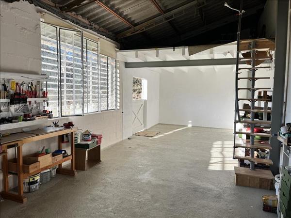 Grange à vendre |  Lalbenque |  2 pièces