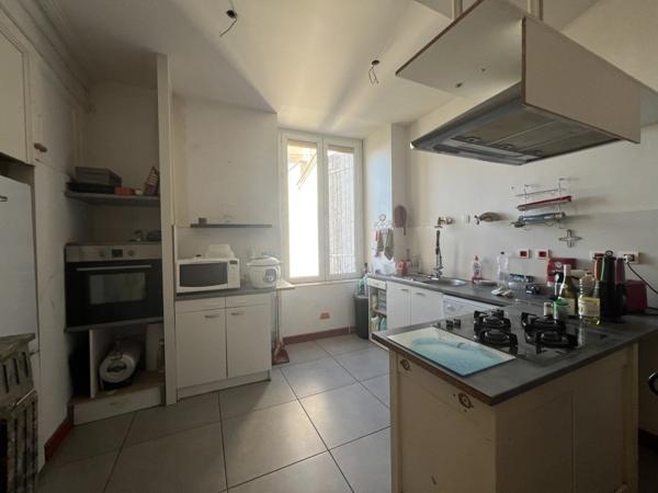 Maison à vendre |  Tonneins |  6 pièces | 186 m²