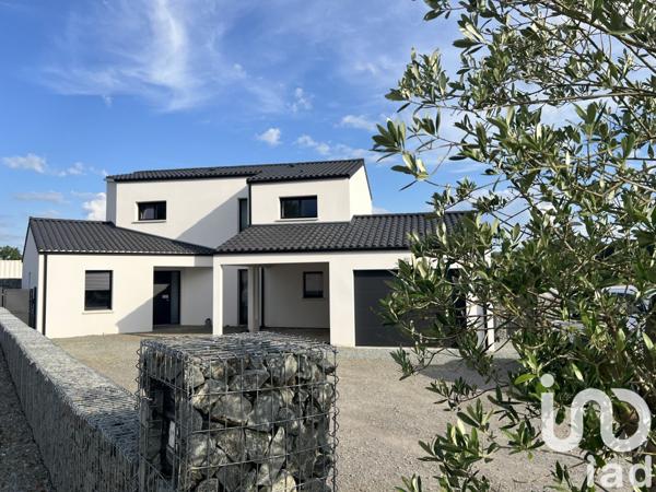 Maison à vendre 6 pièces 125 m² La Meilleraie-Tillay