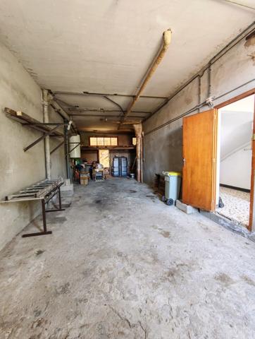 Appartement T5 avec grand garage et jardin