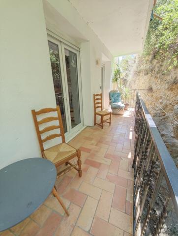 Appartement T5 avec grand garage et jardin