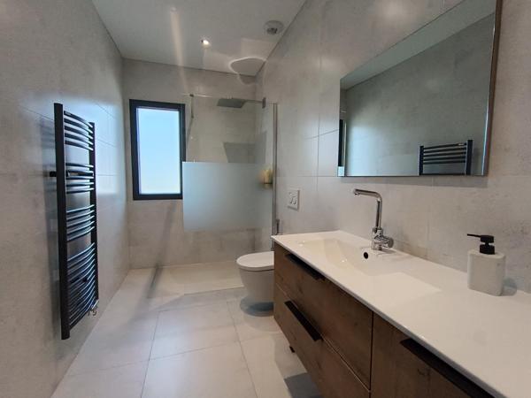 Maison à MONTMOROT, 39570 - 6 pièces 139m²