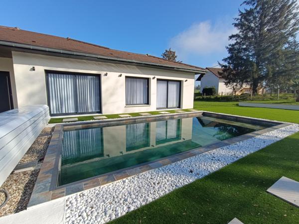 Maison à MONTMOROT, 39570 - 6 pièces 139m²