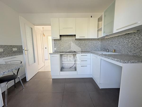 Antibes Appartement 4 pièces 79m2  traversant terrasse et garage