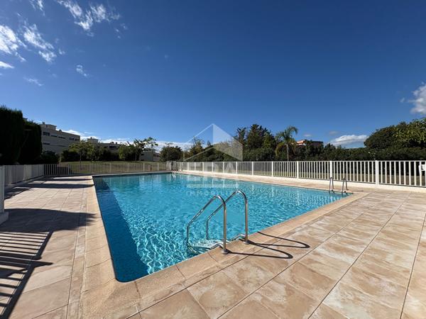 Antibes Appartement 4 pièces 79m2  traversant terrasse et garage