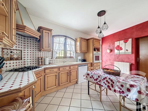 Maison à vendre  5 pièces - 151,05 m 2   GUJAN MESTRAS  - 33