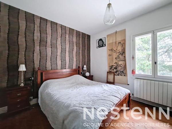 ST BONNET DE MURE Le Haut - Maison de 150 m² et 6 pièces sur terrain arboré de 549 m²