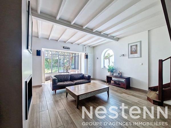 ST BONNET DE MURE Le Haut - Maison de 150 m² et 6 pièces sur terrain arboré de 549 m²