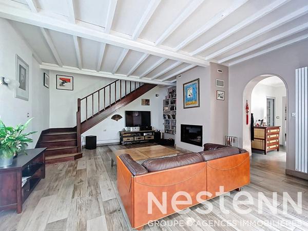 ST BONNET DE MURE Le Haut - Maison de 150 m² et 6 pièces sur terrain arboré de 549 m²