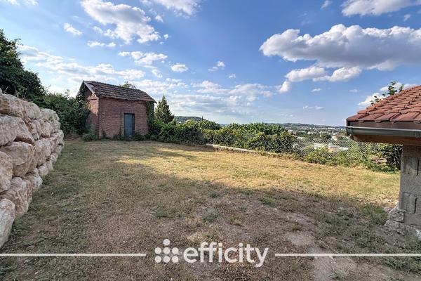Maison
         5 pièces
        - 125 m² Exclusivité 359 000 € *
