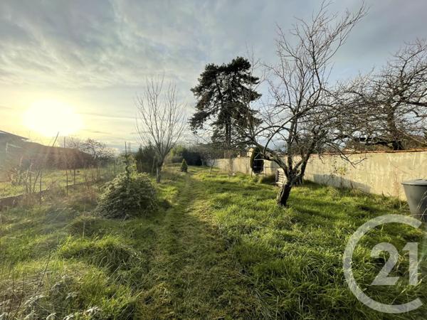 Maison à vendre  4 pièces - 122 m2 ST MAURICE DE GOURDANS - 01