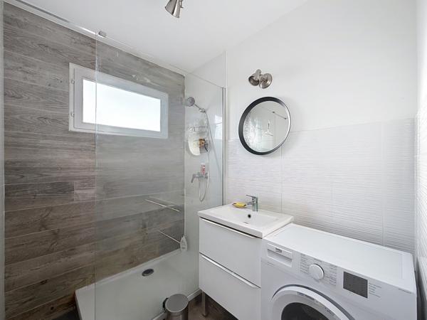 Villeurbanne (69100) Appartement 4 pièces 3 chambres avec balcons - Villeurbanne 70m2