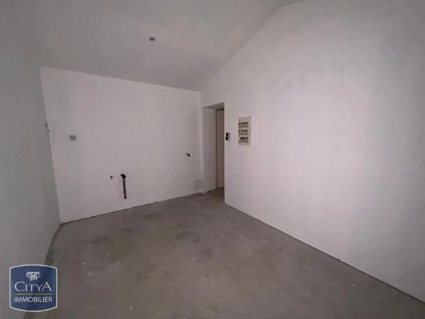 Maison à louer 3 pièces 72.95m² Niort (79000)