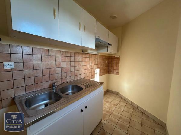 Maison à louer 3 pièces 72.95m² Niort (79000)