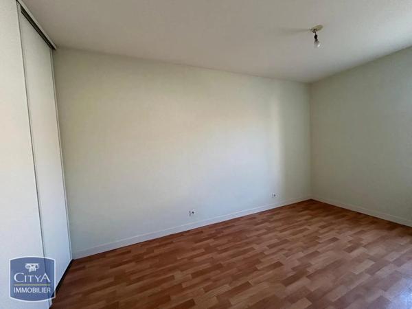 Maison à louer 3 pièces 72.95m² Niort (79000)