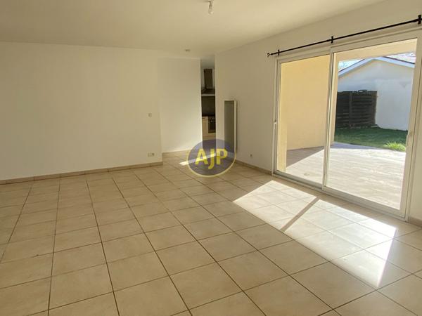 Vente maison Hourtin : 315 000 € - AJP Hourtin Immobilier