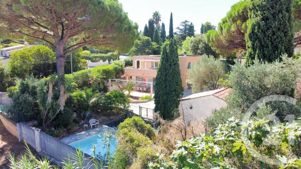 Maison à vendre  7 pièces - 205,28 m2 CAVALAIRE SUR MER - 83