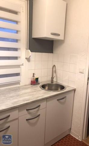 Appartement à louer 1 pièce 27.68m²