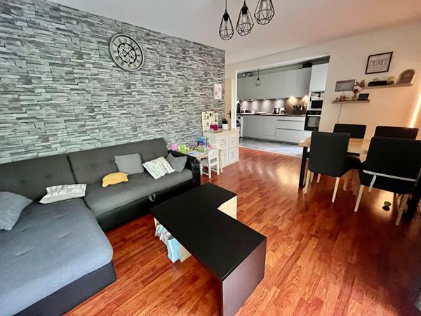 Appartement Cergy 4 pièce(s) €232 000 ** - Référence 2208