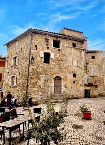 Immeuble à vendre à Barjac (30430) - Gard