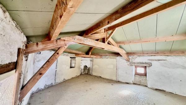 Immeuble à vendre à Barjac (30430) - Gard