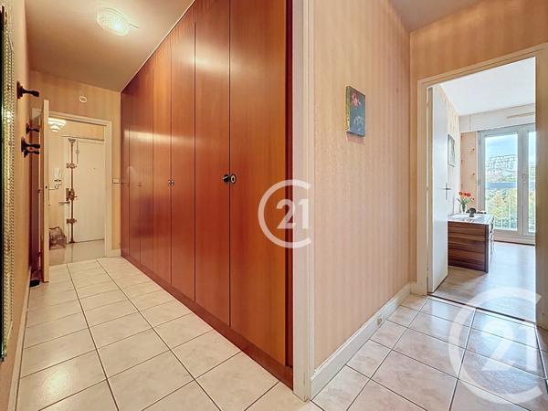 Appartement F3 à vendre  3 pièces - 70,47 m2 MONTREUIL - 93