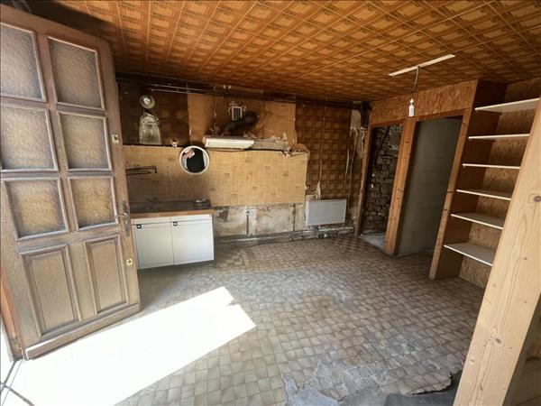 Immeuble à vendre |  Cublac |  163 m²