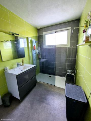 Belle Propriété dans le Morbihan - 6 pièces - 162 m2 - Terrain 17 500 m2 -5 min de Cléguer - 16 km de Lorient- 25 km des plages