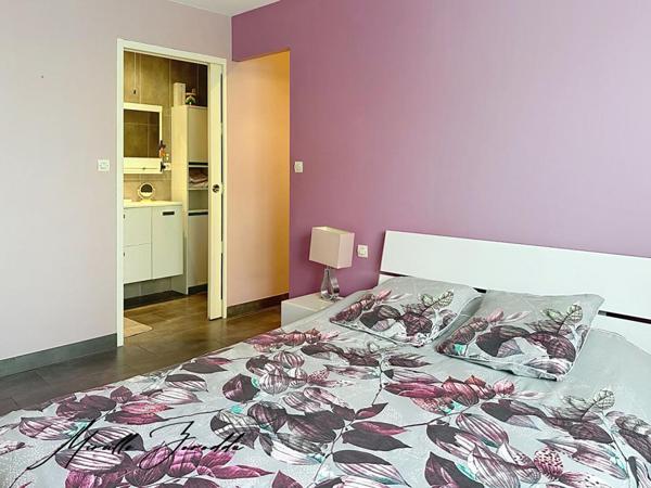 JONQUIÈRES SAINT VINCENT  VILLA  5 CHAMBRES  de 169m² AVEC GARAGE ET PISCINE