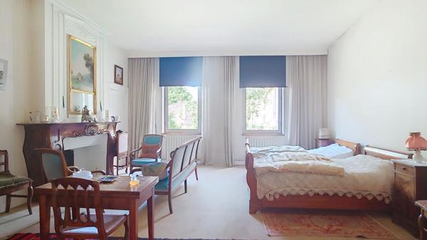 Maison de maître à vendre à Tonneins - 6 pièces, 270 m² avec garage et parc