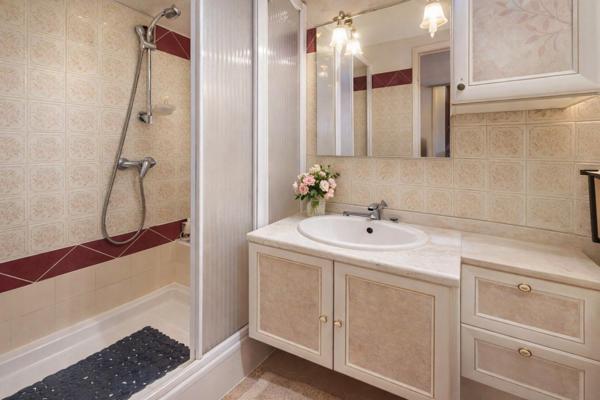 Caudéran centre tous commerces à pied